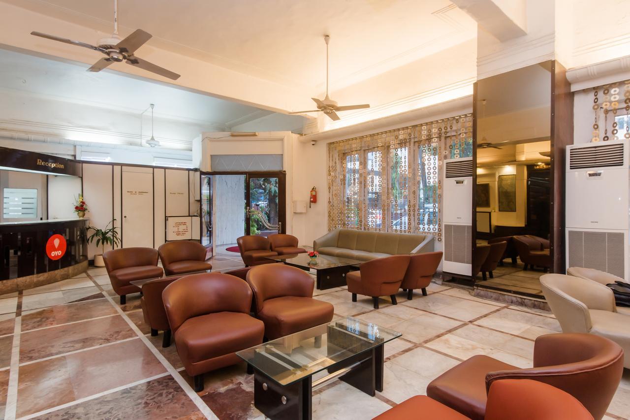 West End Hotel Мумбай Екстериор снимка