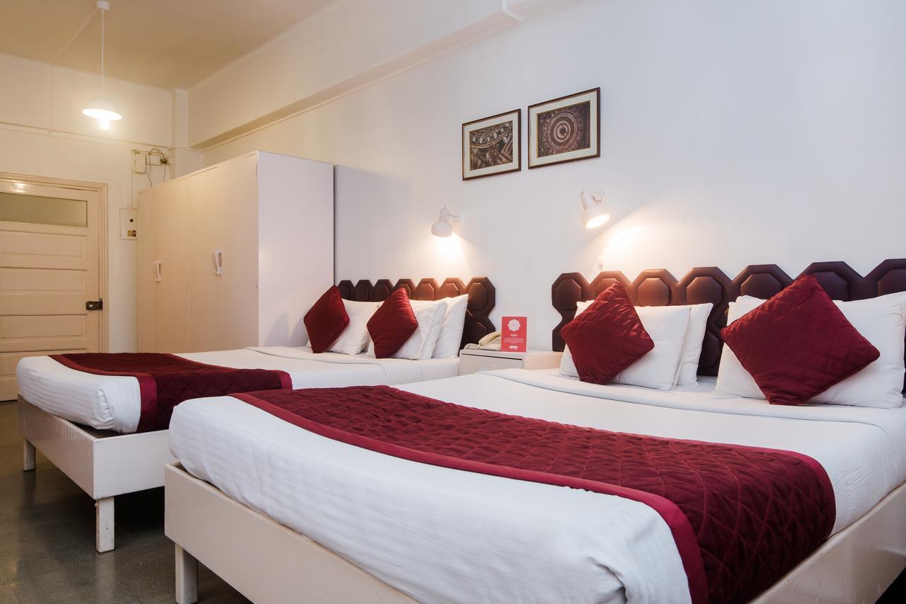 West End Hotel Мумбай Екстериор снимка